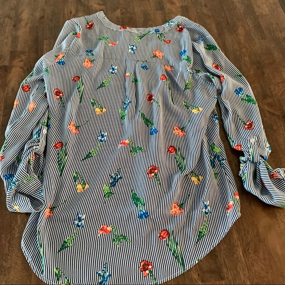 Stripped Shirt with Floral Print with Half Zip - Picture 2 of 3